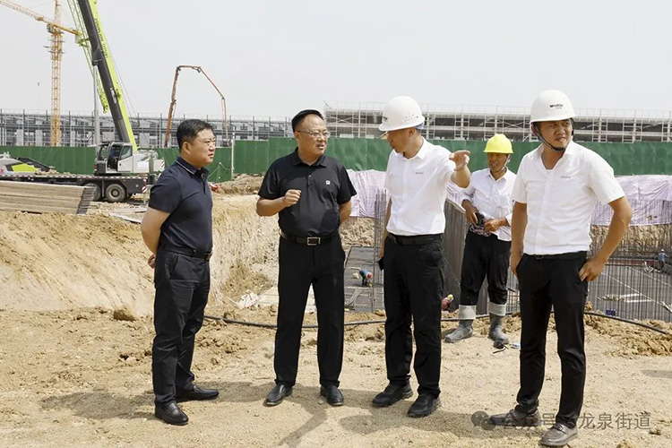 滕州市領導馬金安、崔波現(xiàn)場調研沃達重工智能精密伺服液壓沖床項目